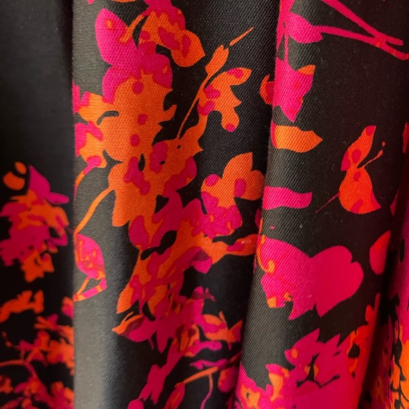 DVF silk wool combo wrap dress, size 6 - Picture 5 of 7